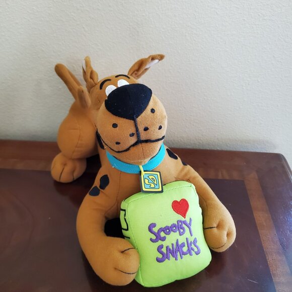 2010 Scooby Doo Snacks Sugar Loaf Plush Stuffed Animal - Picture 6 of 6